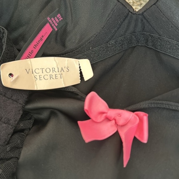 Victorias Secret lingerie black with pink bows and sparkles on front size 34B - Picture 8 of 12